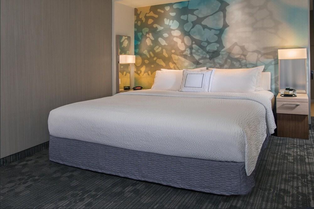 Courtyard Pasco Tri-Cities Airport Hotel Екстериор снимка