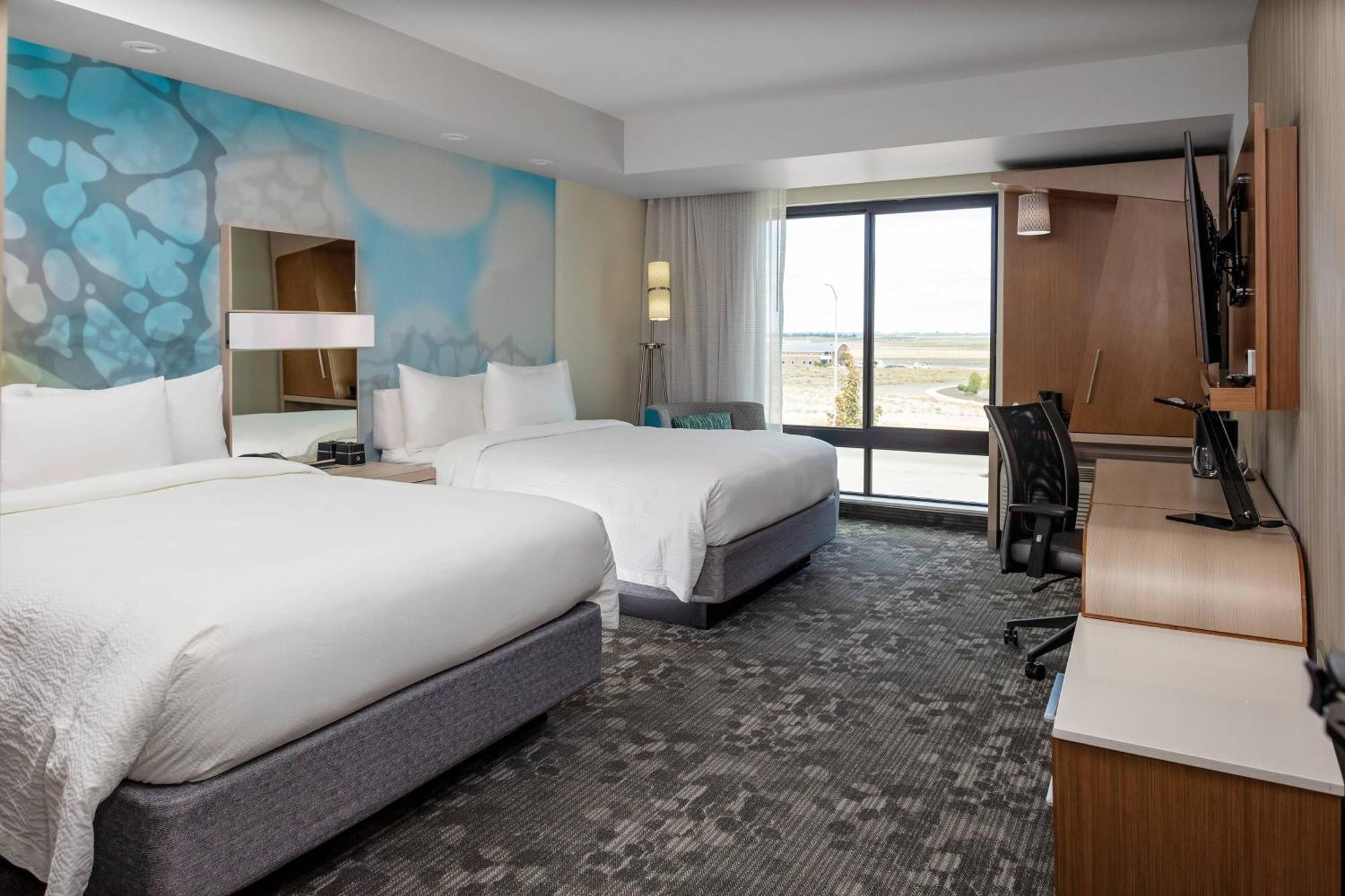 Courtyard Pasco Tri-Cities Airport Hotel Екстериор снимка
